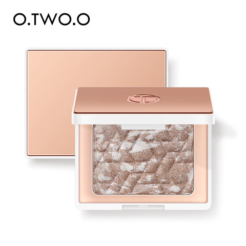 O.TWO.O Heart Breaking Flash Highlight Powder Plate